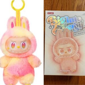 Labubu LOYALTY NIB New in Box Big Into Energy